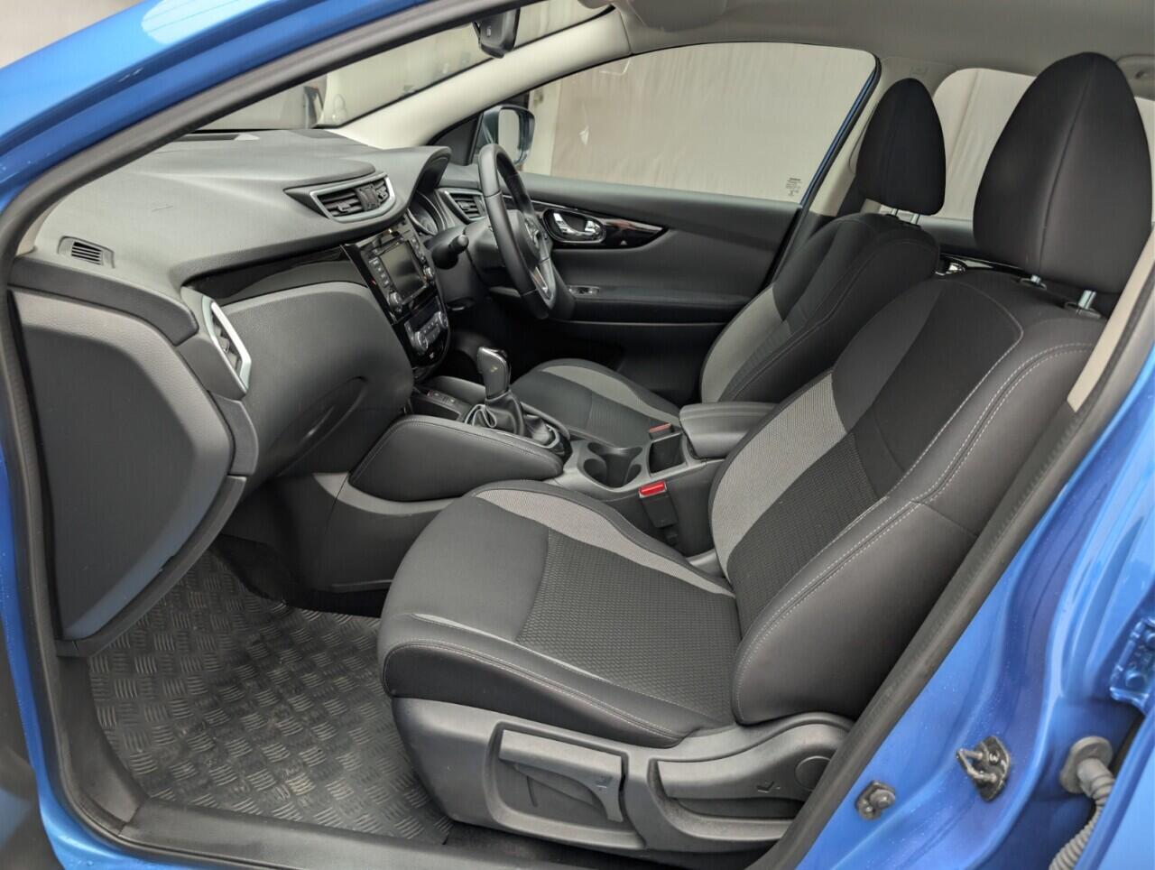 Used Nissan Qashqai for sale - 77684367: Photo 30