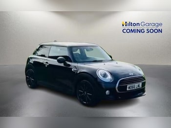 (66) - 1.5 Cooper Hatchback 3dr Petrol Auto Euro 6 (s/s) (136 ps)