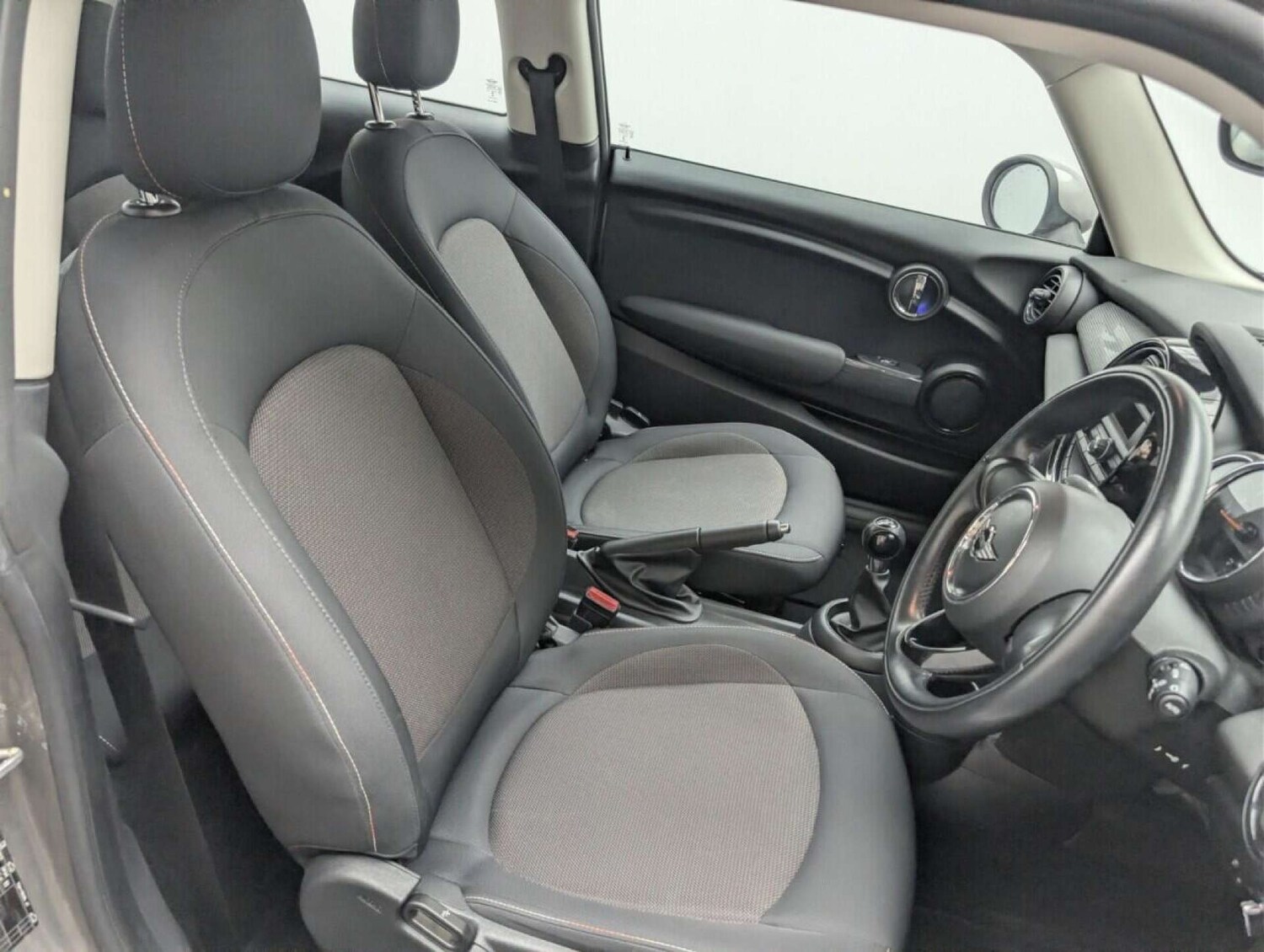 Used MINI Hatch 2017 for sale - 77713388: Photo 12