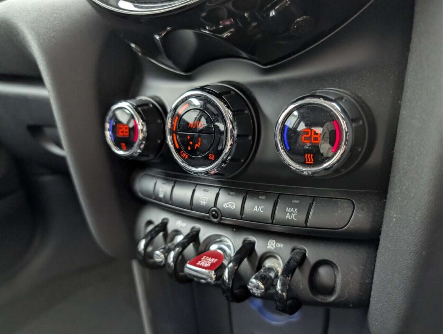 Used MINI Hatch 2017 for sale - 77713388: Photo 14