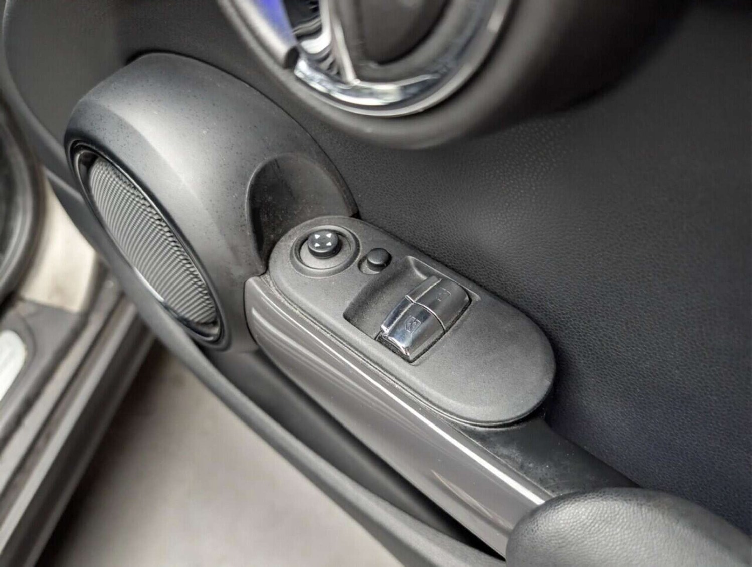 Used MINI Hatch 2017 for sale - 77713388: Photo 18