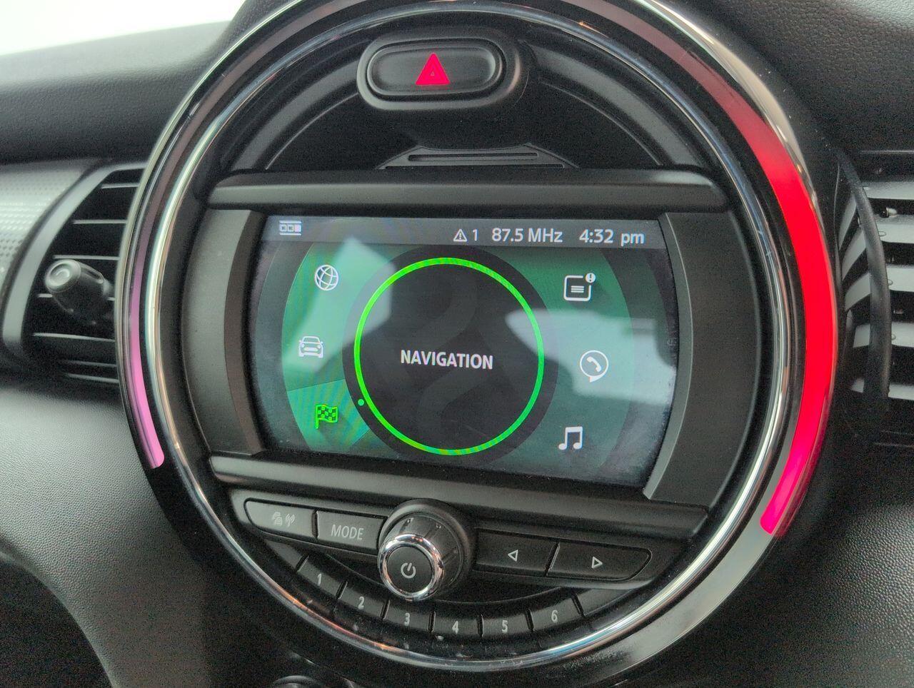 Used MINI Hatch 2020 for sale - 76424836: Photo 11