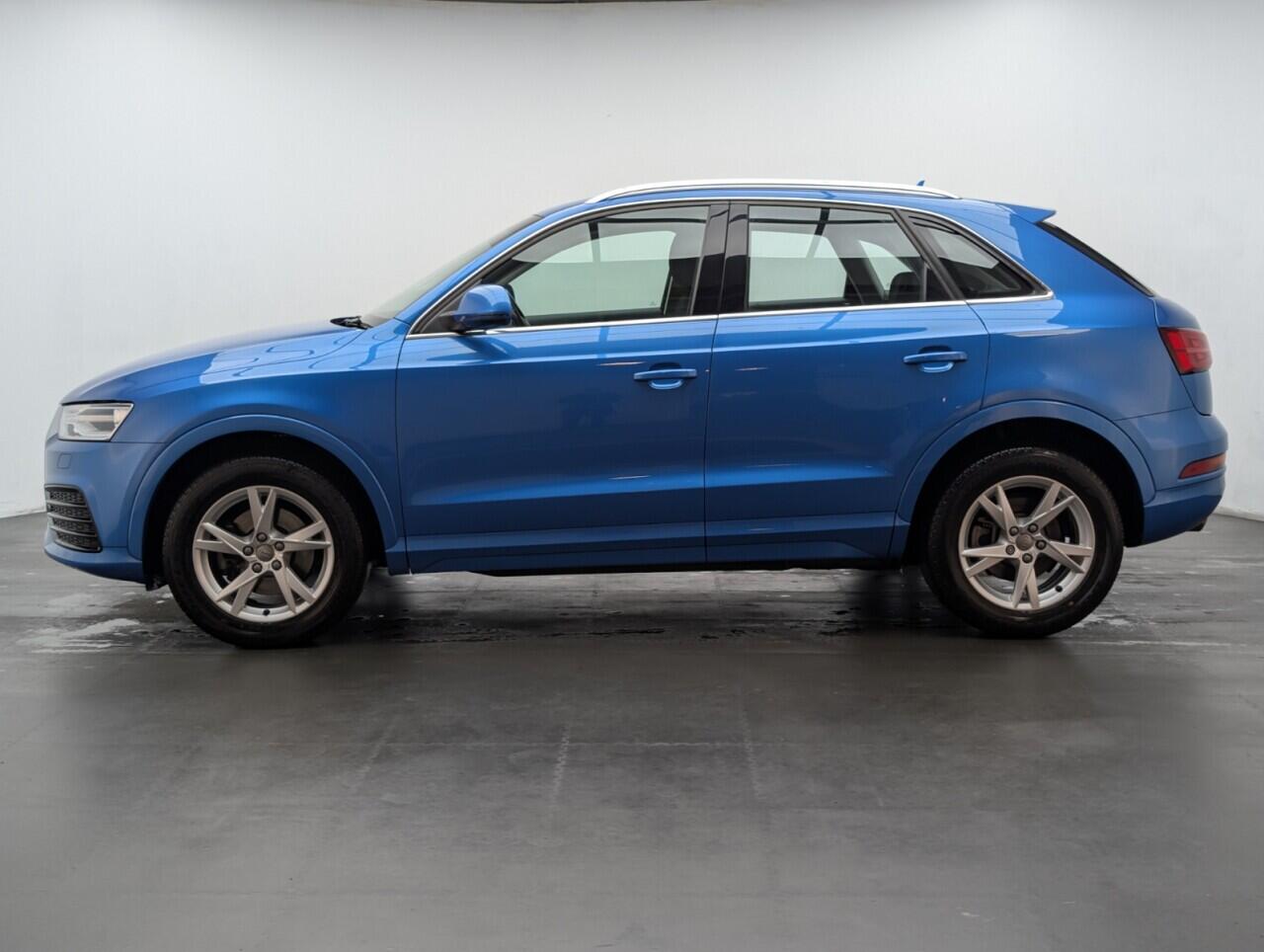 Used Audi Q3 for sale - 76993175: Photo 5