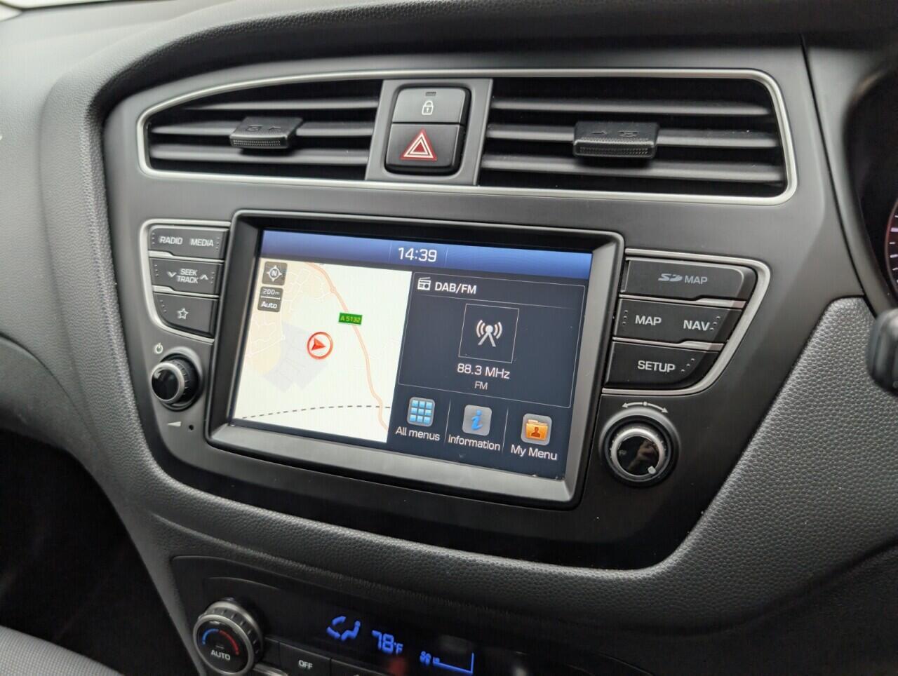 Used Hyundai i20 2018 for sale - 76424201: Photo 11