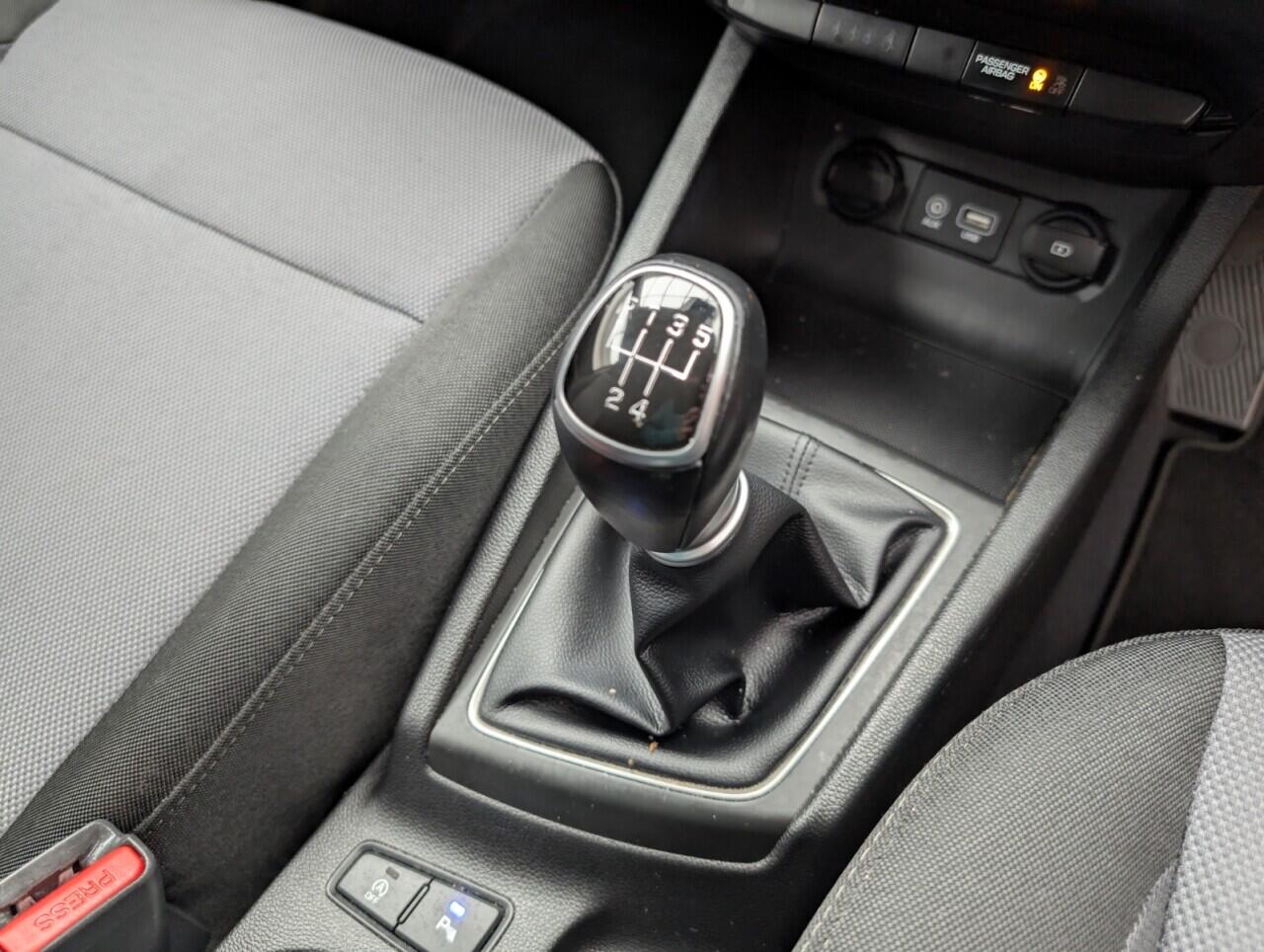 Used Hyundai i20 2018 for sale - 76424201: Photo 16