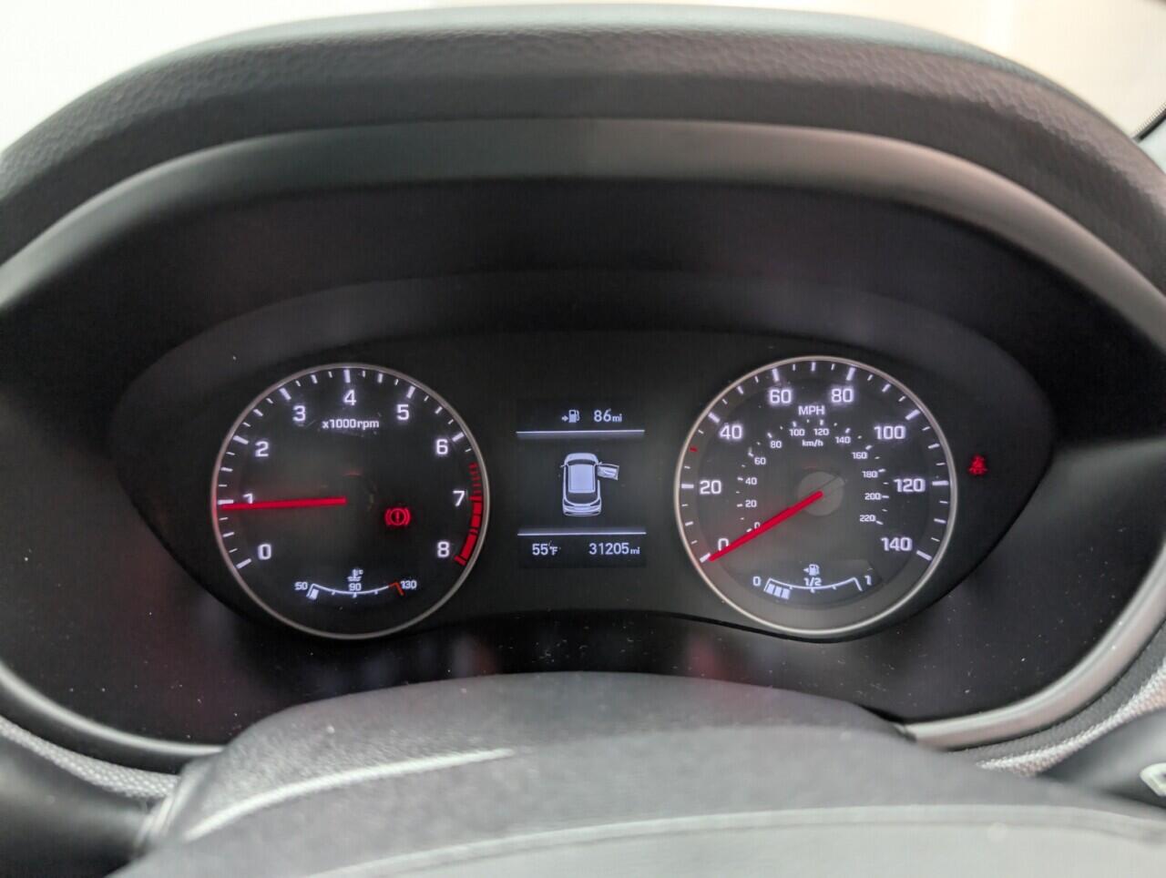 Used Hyundai i20 2018 for sale - 76424201: Photo 17