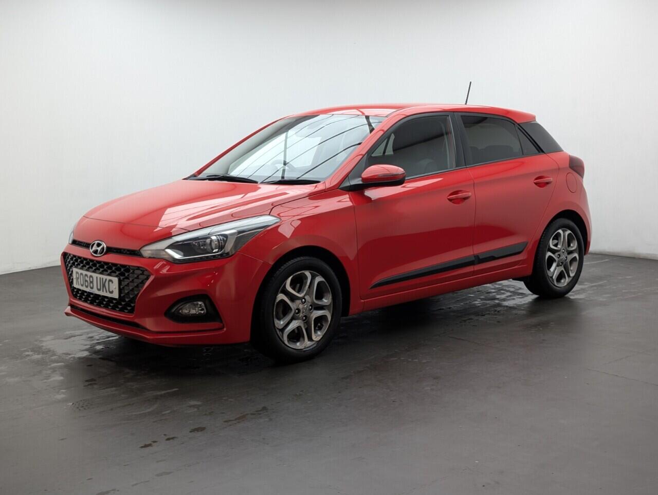 Used Hyundai i20 2018 for sale - 76424201: Photo 3