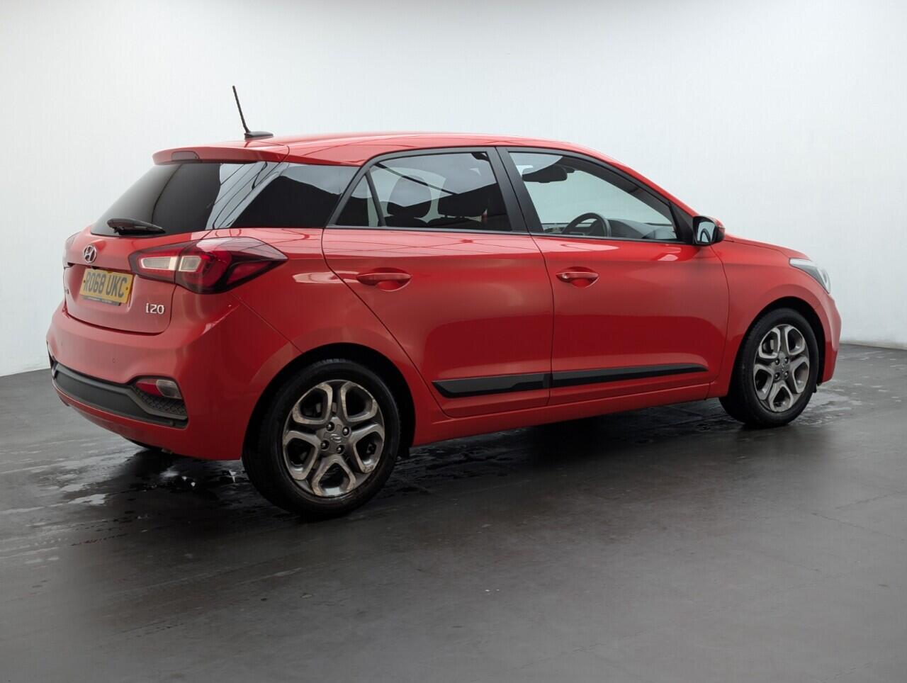 Used Hyundai i20 2018 for sale - 76424201: Photo 7