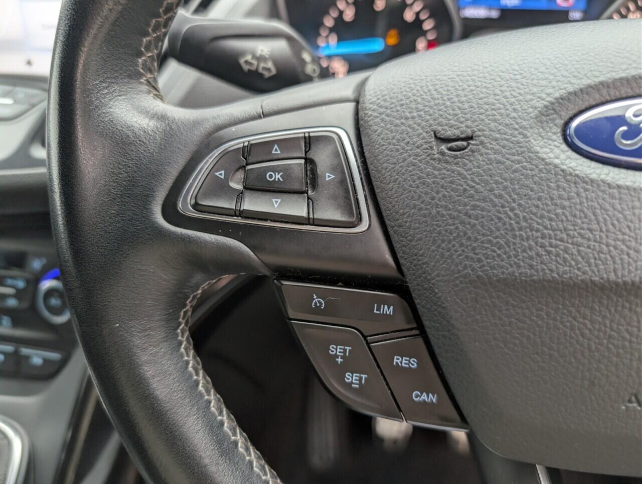 Used Ford Kuga 2017 for sale - 76425264: Photo 31