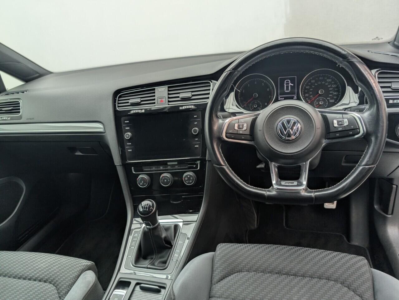 Used Volkswagen Golf 2018 for sale - 76422790: Photo 23