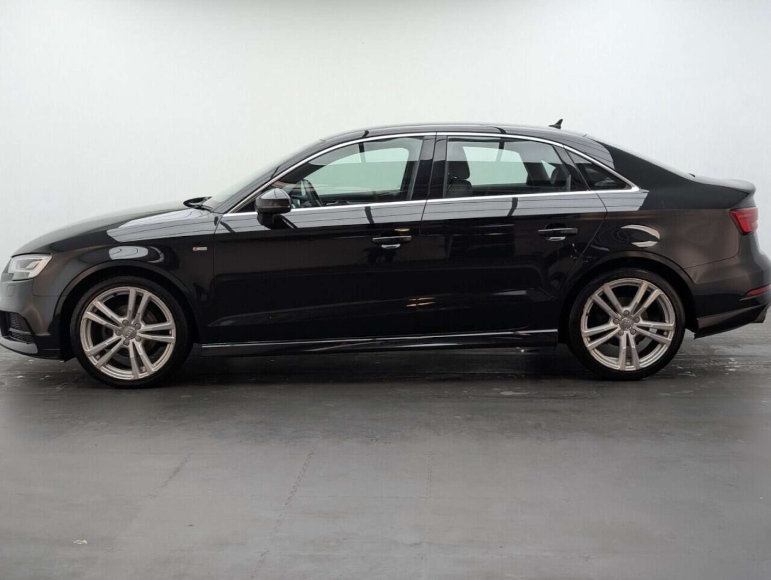 Used Audi A3 2019 for sale - 77713620: Photo 5