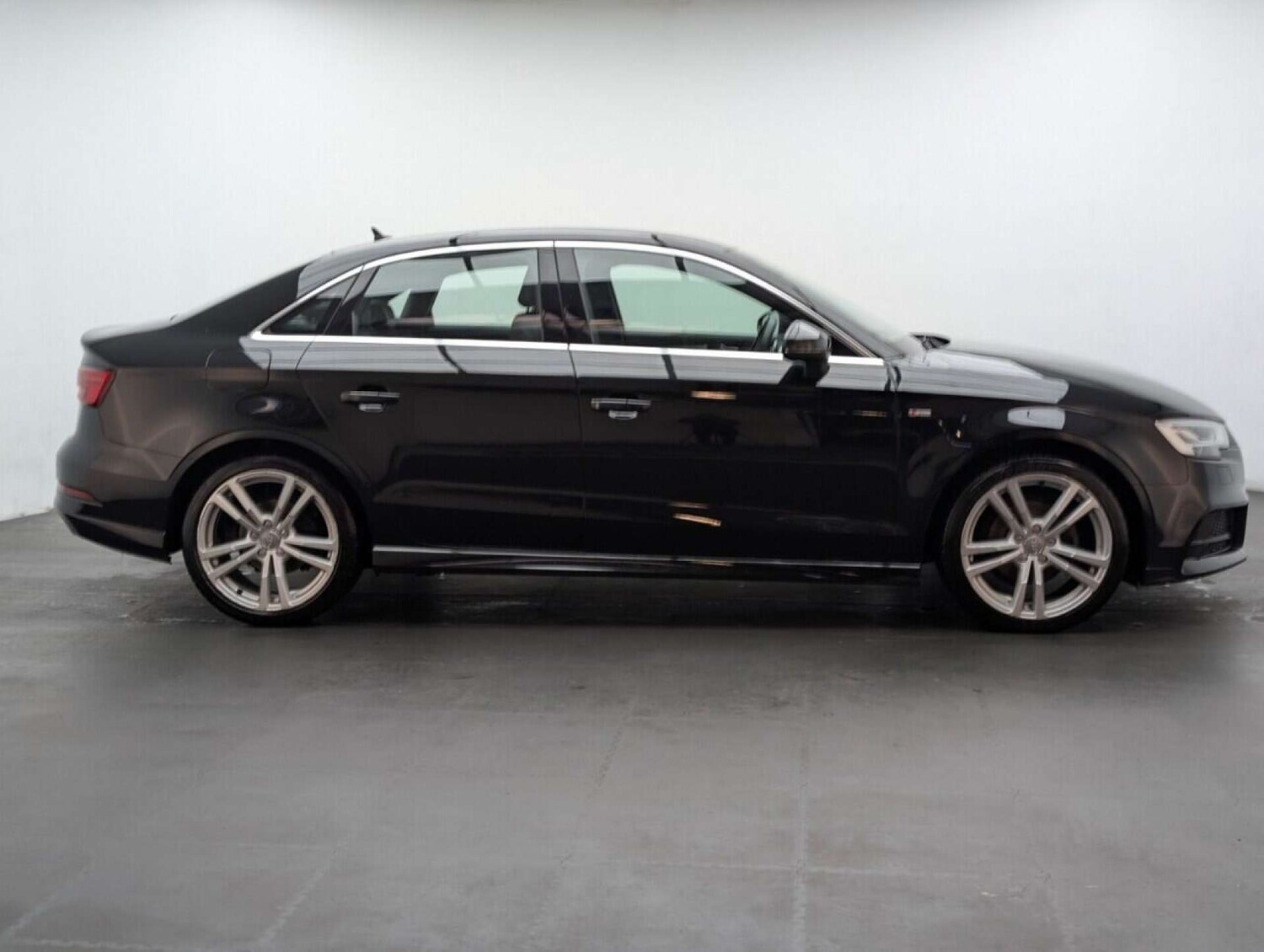 Used Audi A3 2019 for sale - 77713620: Photo 9
