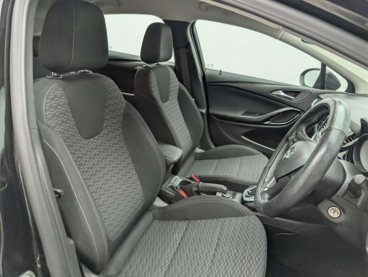 Used Vauxhall Astra 2018 for sale - 77714823: Photo 11