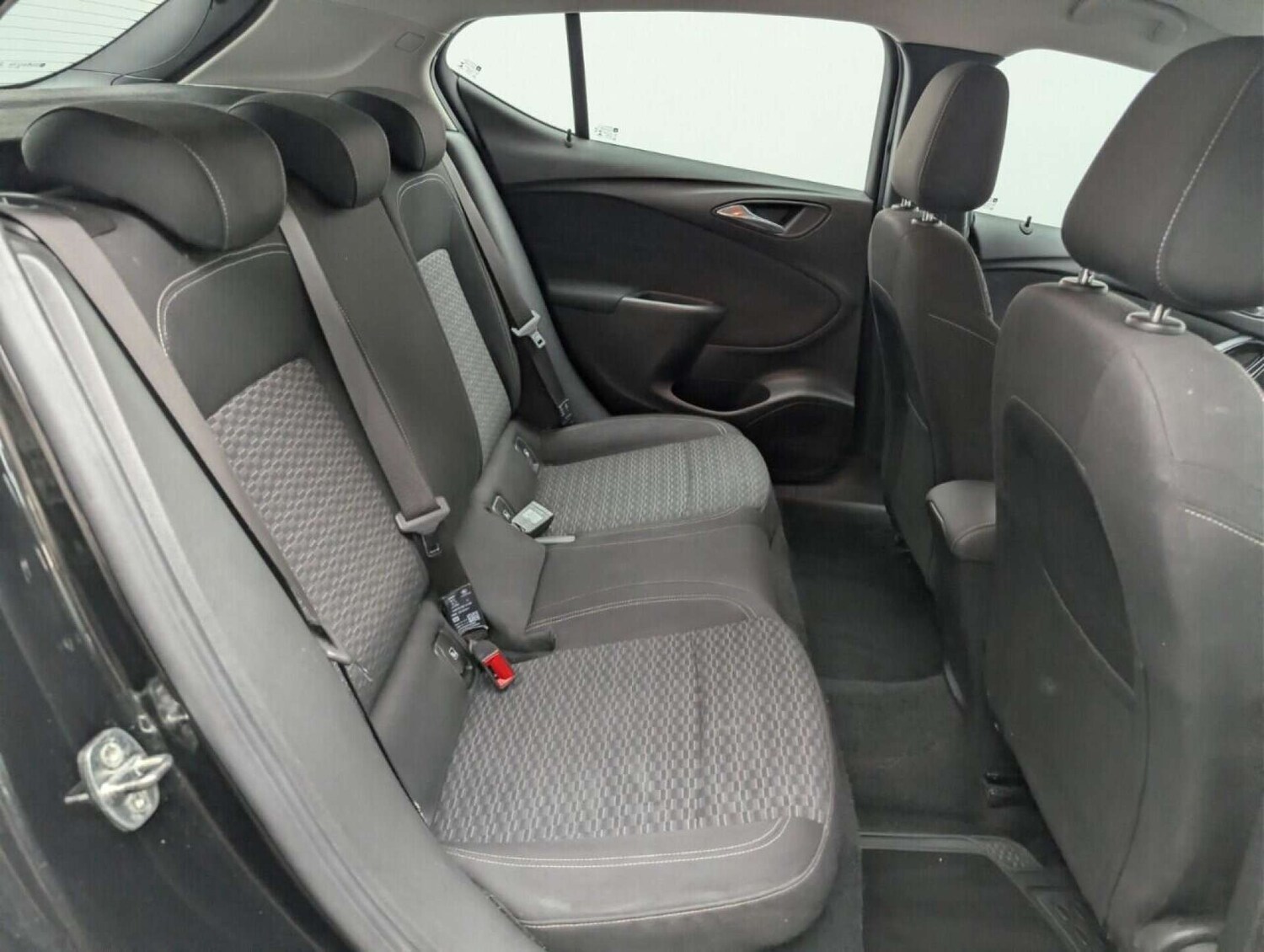 Used Vauxhall Astra 2018 for sale - 77714823: Photo 21