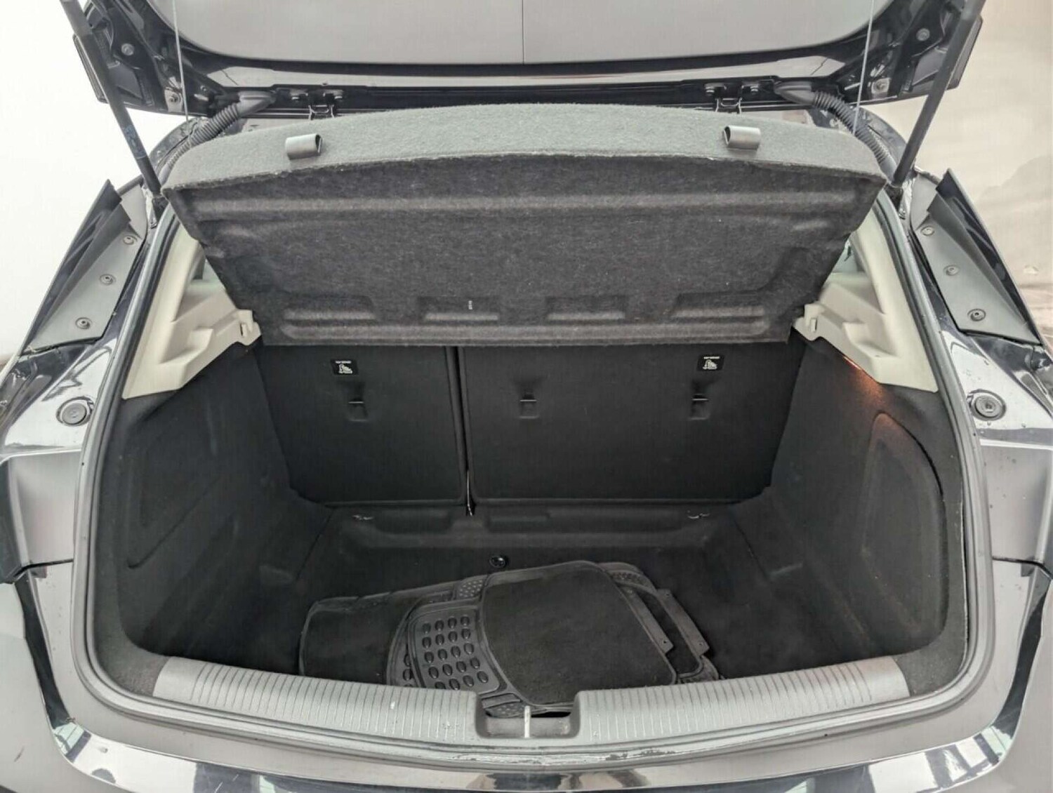 Used Vauxhall Astra 2018 for sale - 77714823: Photo 22