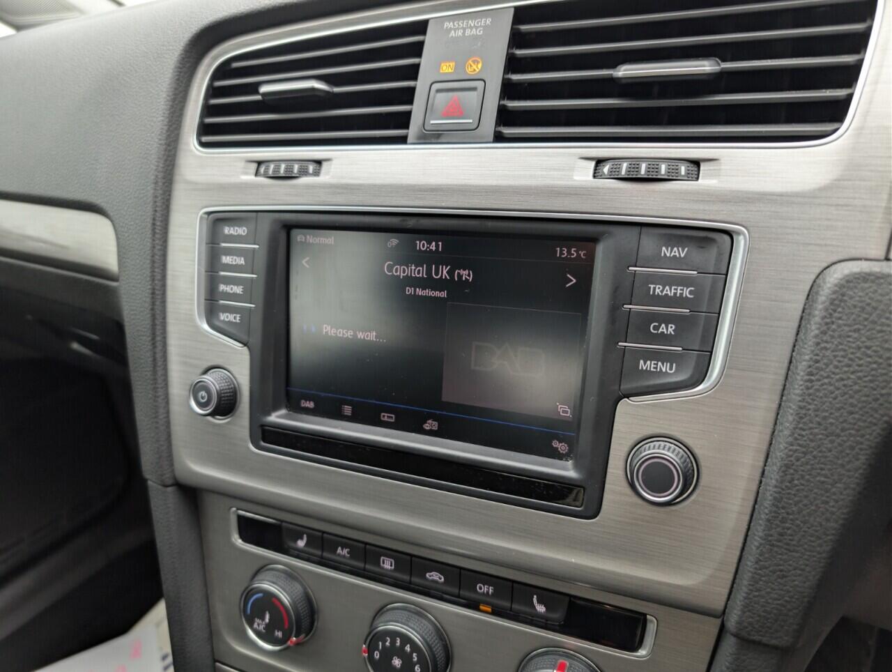 Used Volkswagen Golf 2016 for sale - 76832837: Photo 13