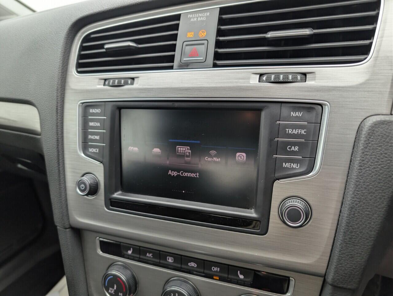 Used Volkswagen Golf 2016 for sale - 76832837: Photo 14