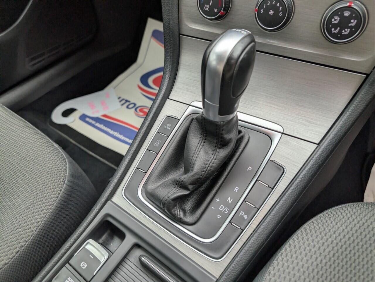 Used Volkswagen Golf 2016 for sale - 76832837: Photo 16