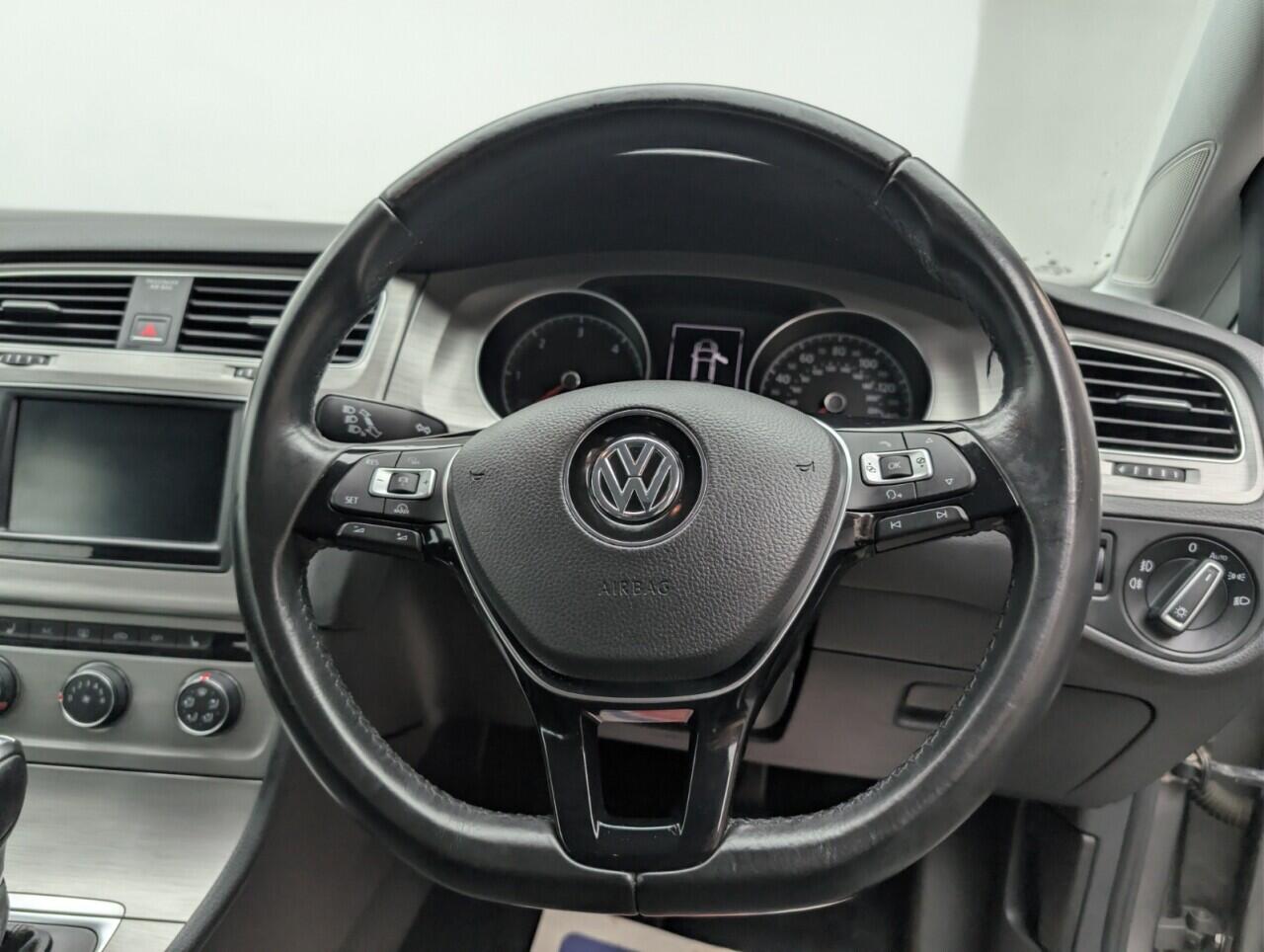 Used Volkswagen Golf 2016 for sale - 76832837: Photo 22