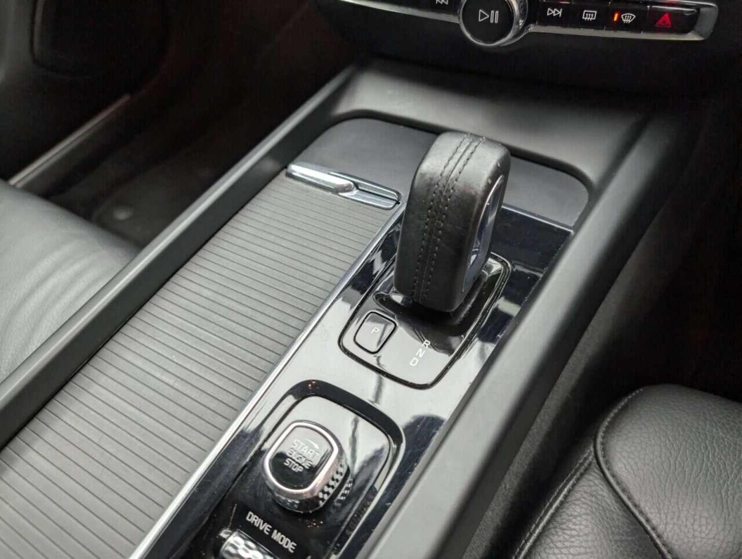 Used Volvo V60 2021 for sale - 77713823: Photo 15