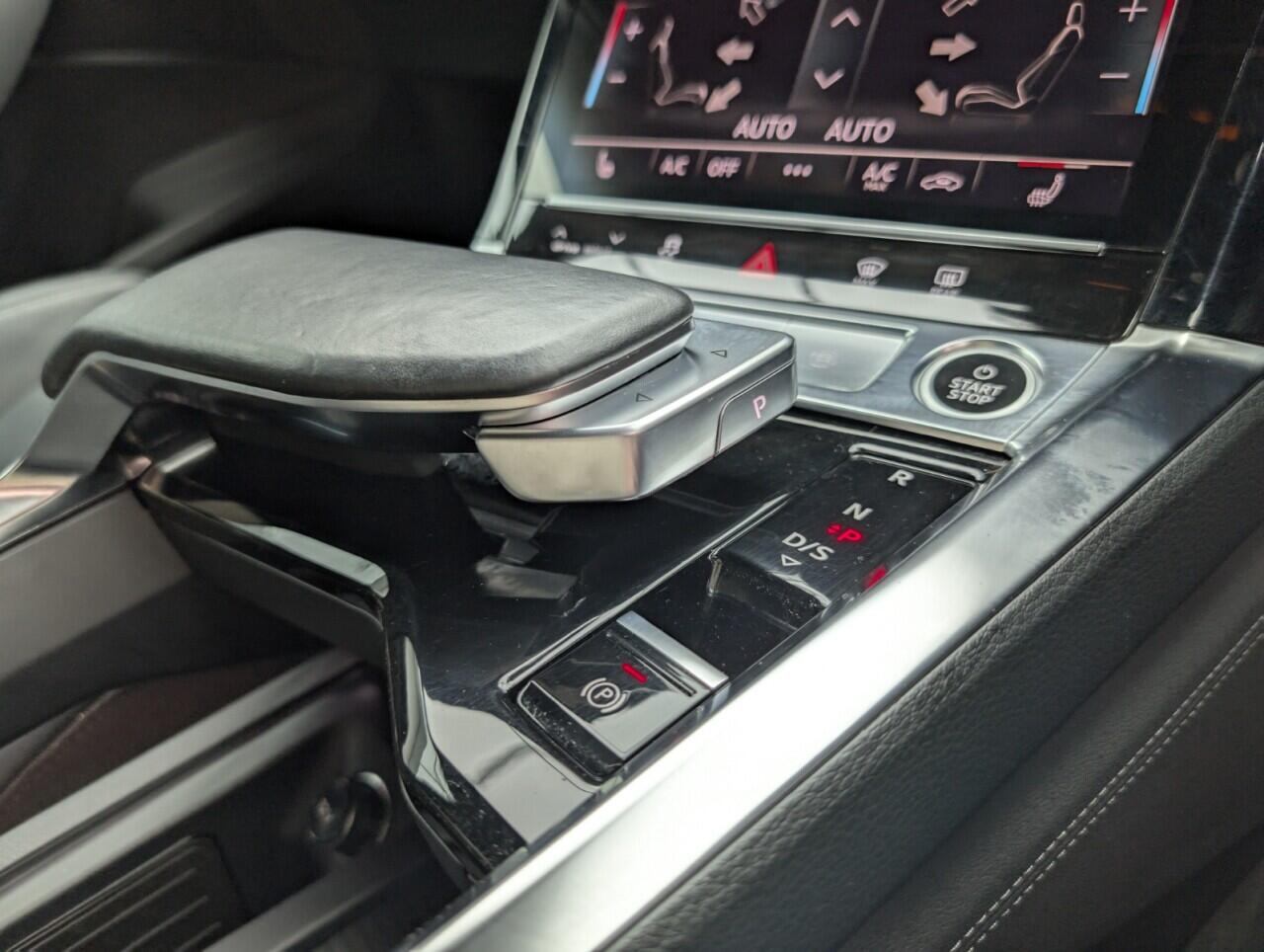 Used Audi e-tron 2020 for sale - 76422861: Photo 17