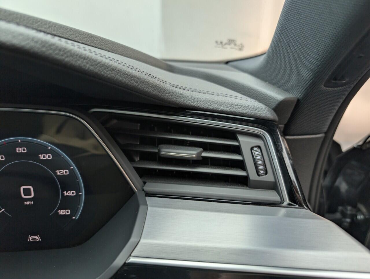 Used Audi e-tron 2020 for sale - 76422861: Photo 21