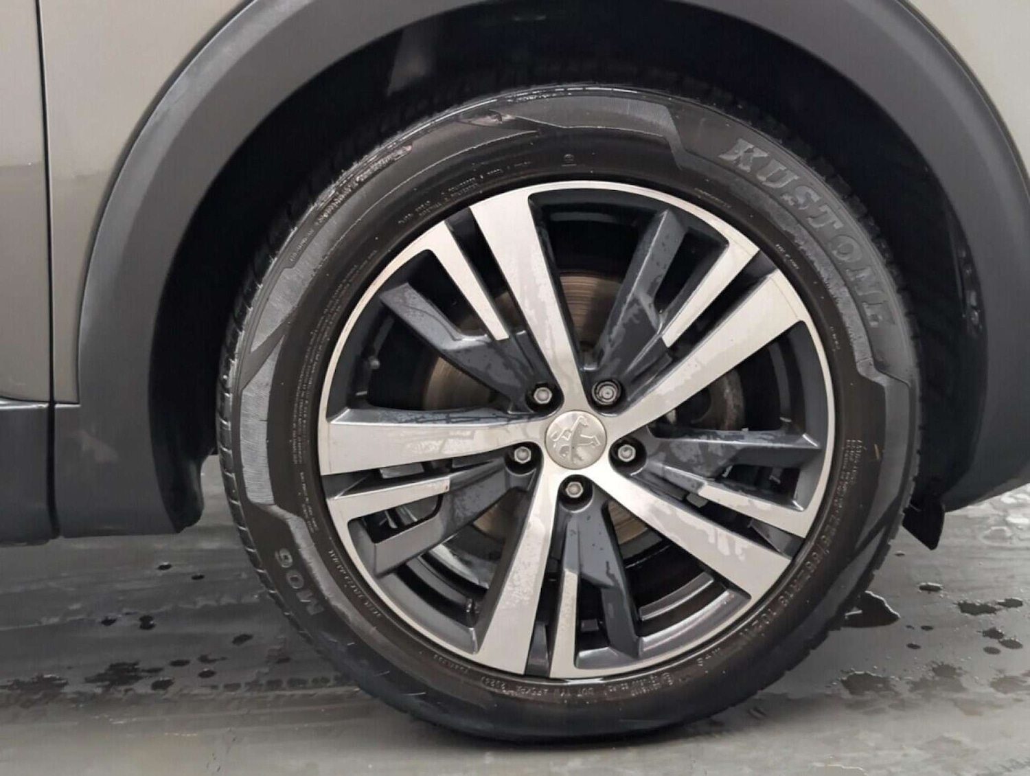 Used Peugeot 3008 2017 for sale - 77713214: Photo 10