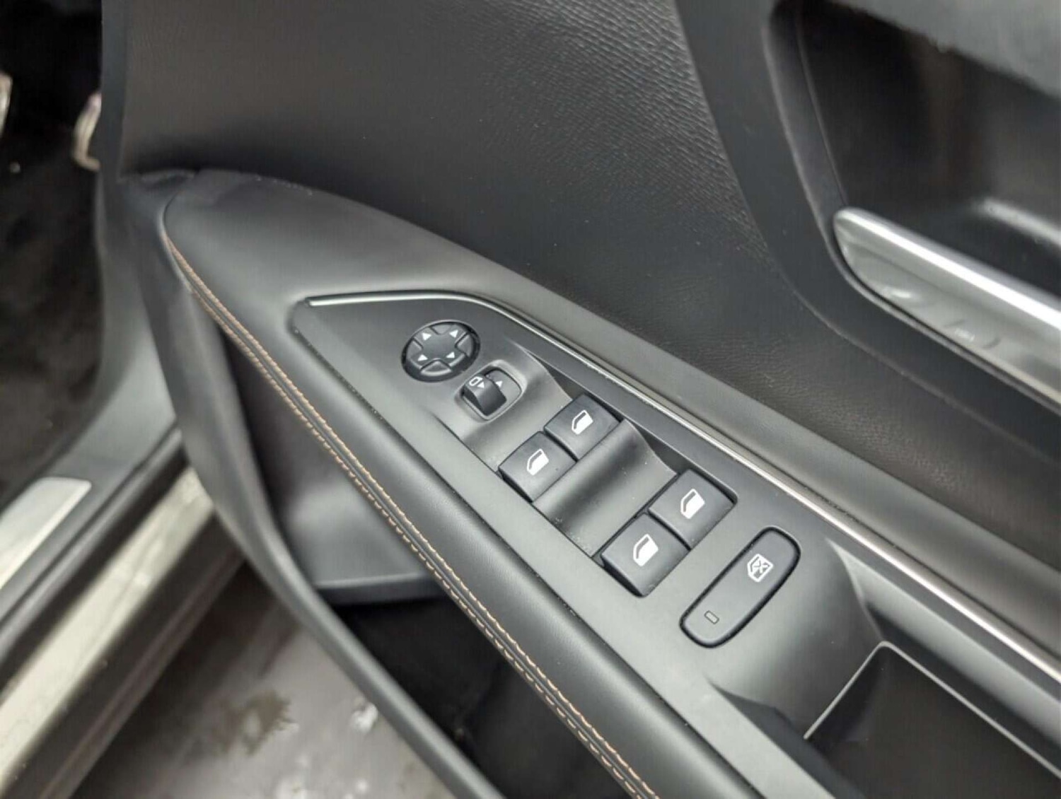 Used Peugeot 3008 2017 for sale - 77713214: Photo 20