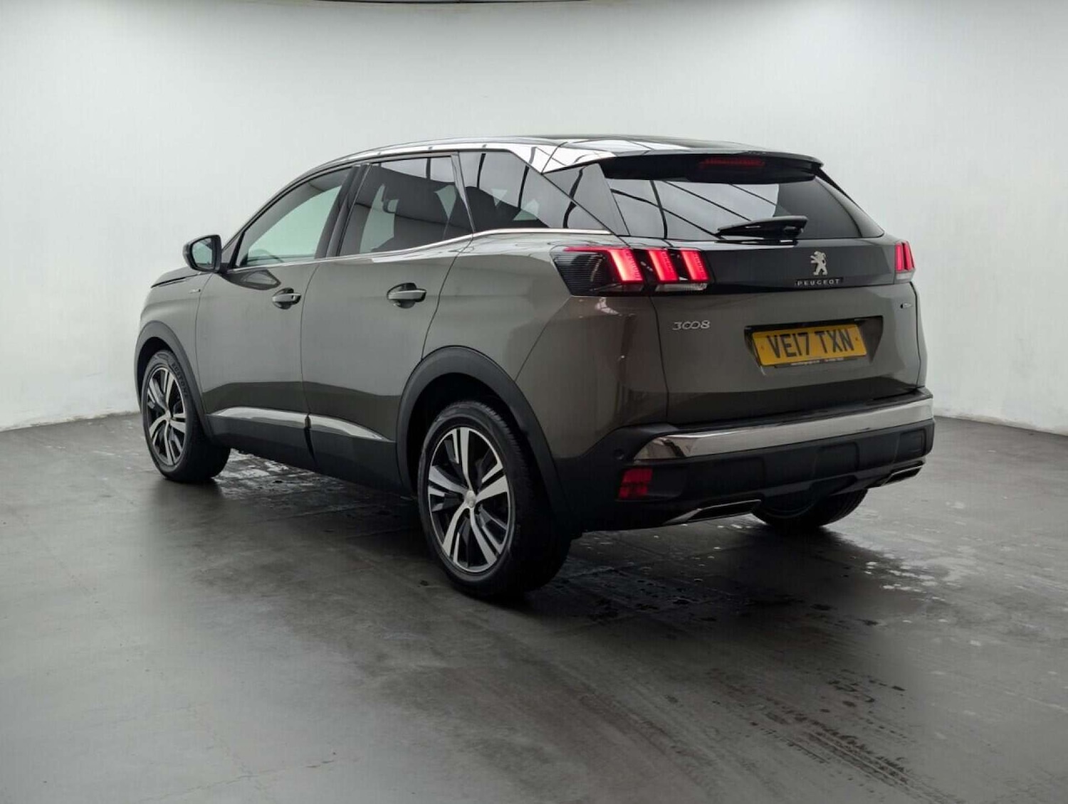 Used Peugeot 3008 2017 for sale - 77713214: Photo 6