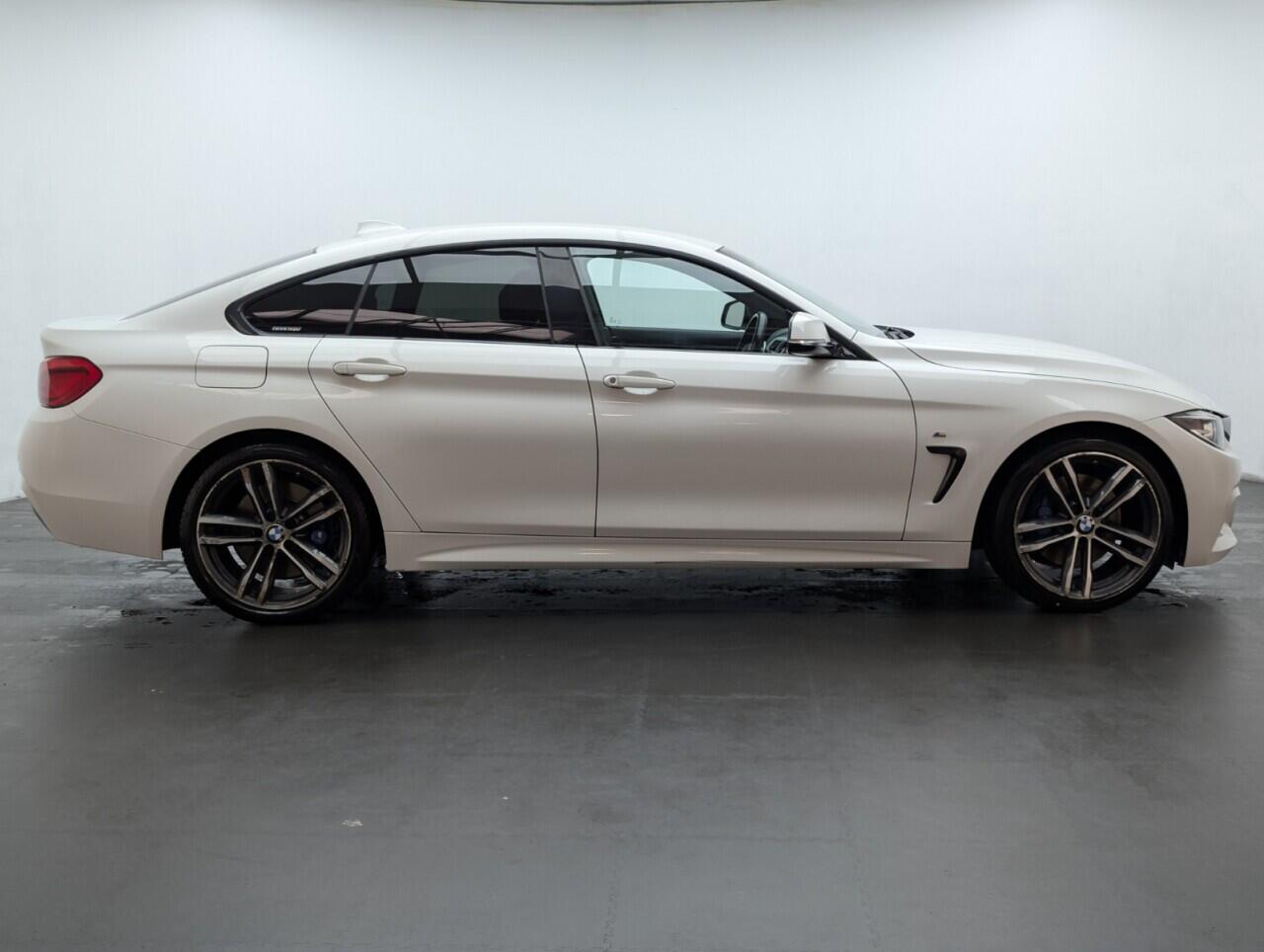 Used BMW 4 Series Gran Coupe 2018 for sale - 76424198: Photo 9