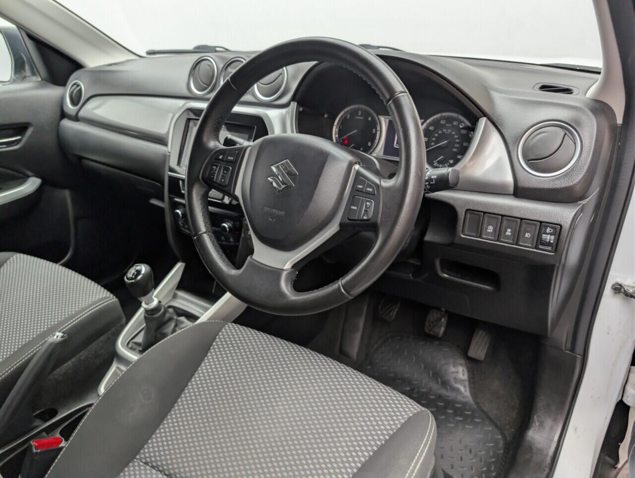 Used Suzuki Vitara 2016 for sale - 76952941: Photo 11