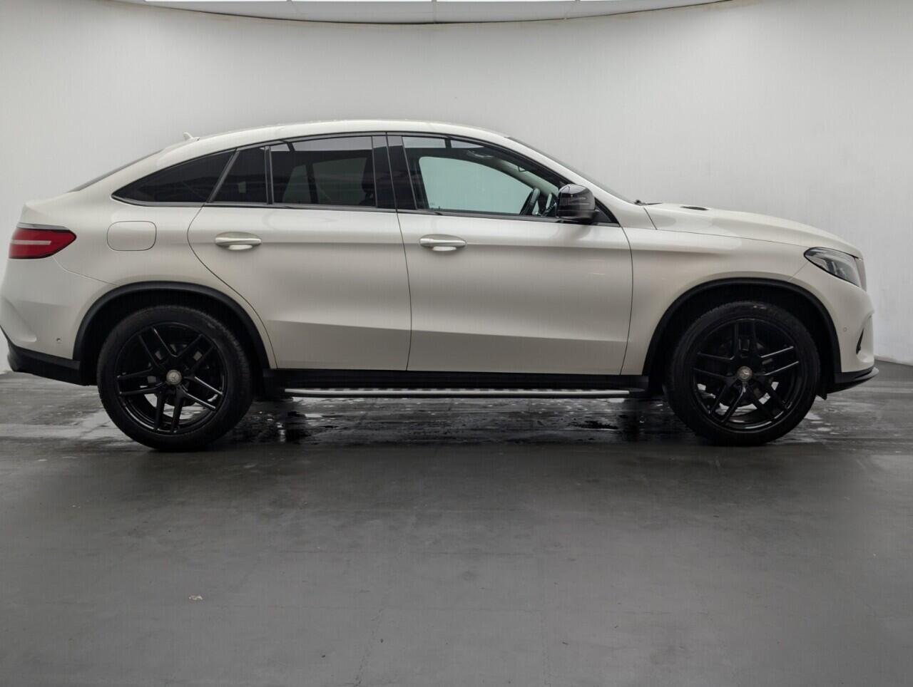 Used Mercedes-Benz GLE 2016 for sale - 77109407: Photo 9