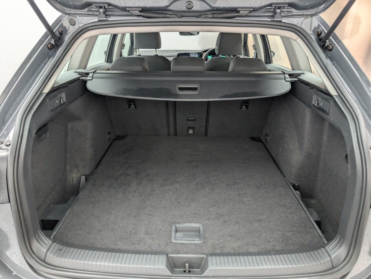 Used Volkswagen Golf 2021 for sale - 77109486: Photo 25