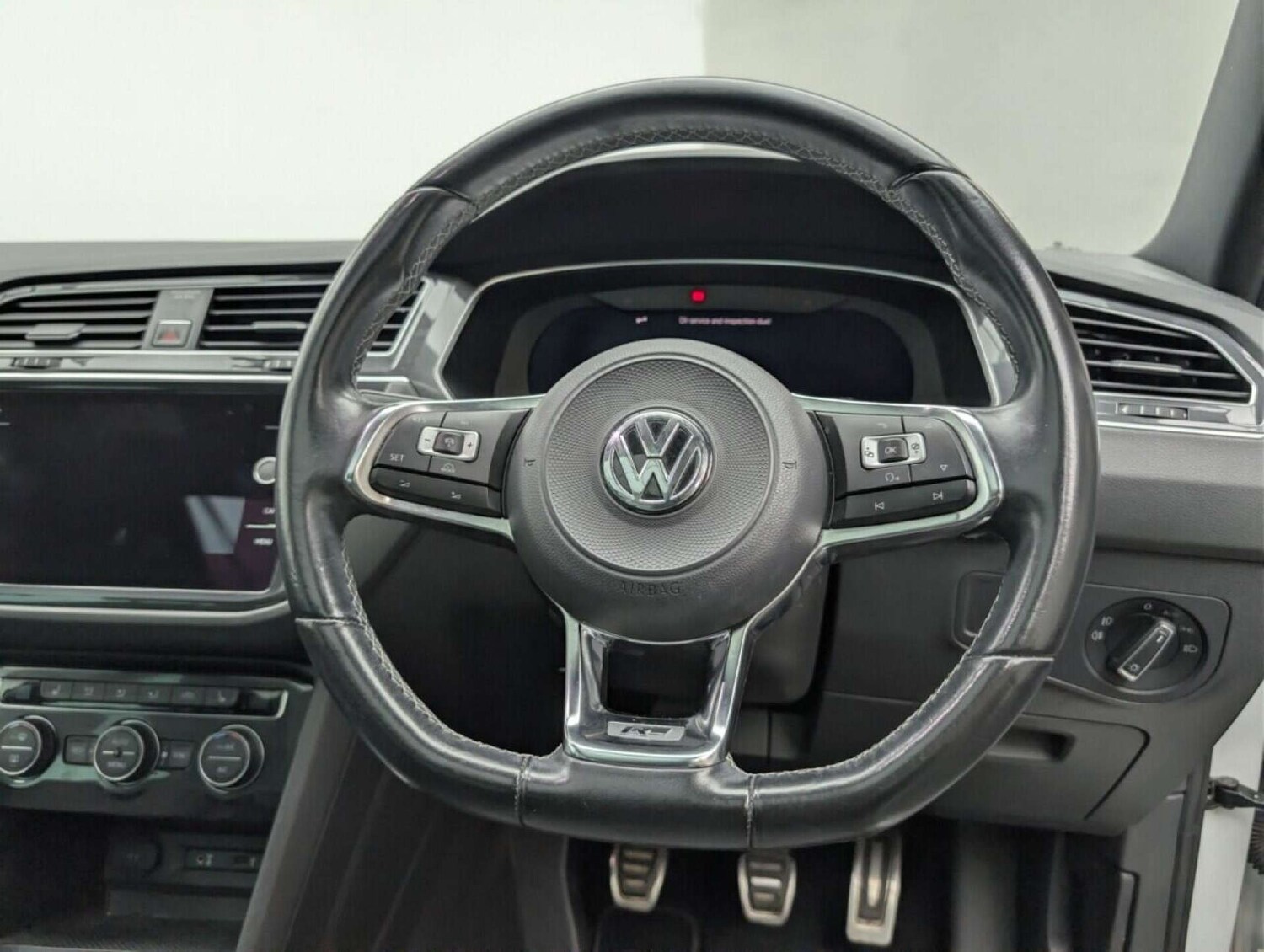 Used Volkswagen Tiguan 2017 for sale - 77714801: Photo 20