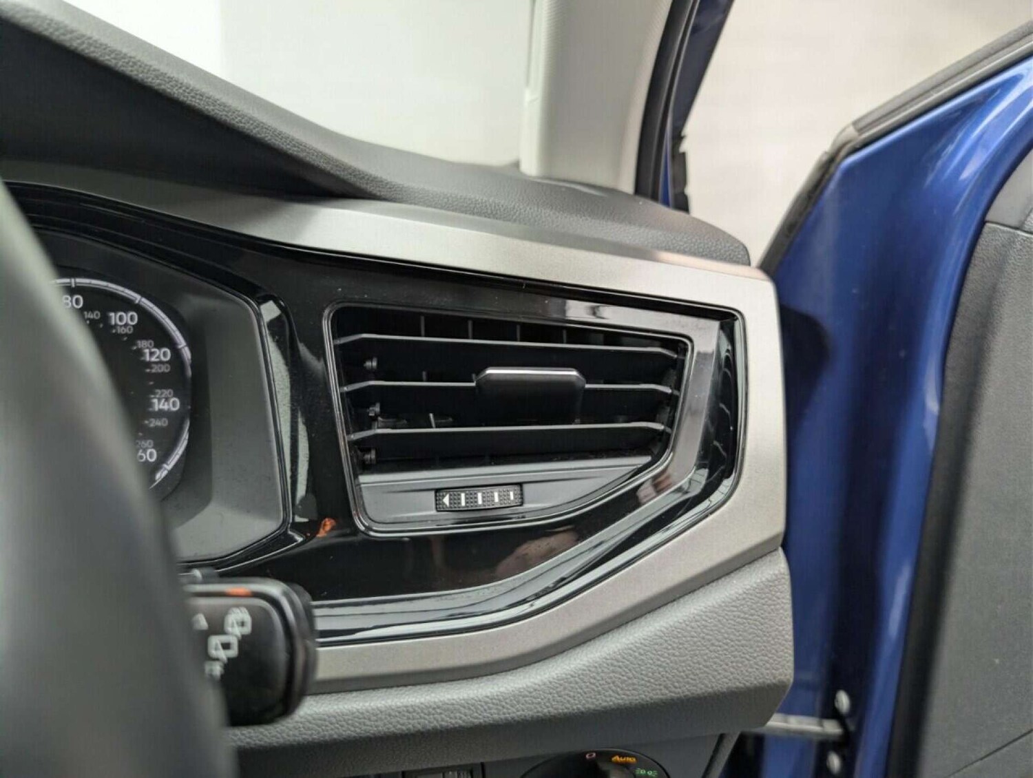 Used Volkswagen Polo 2019 for sale - 77714302: Photo 18