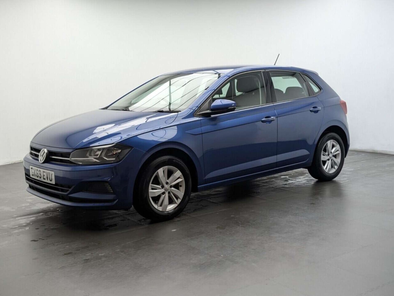 Used Volkswagen Polo 2019 for sale - 77714302: Photo 4