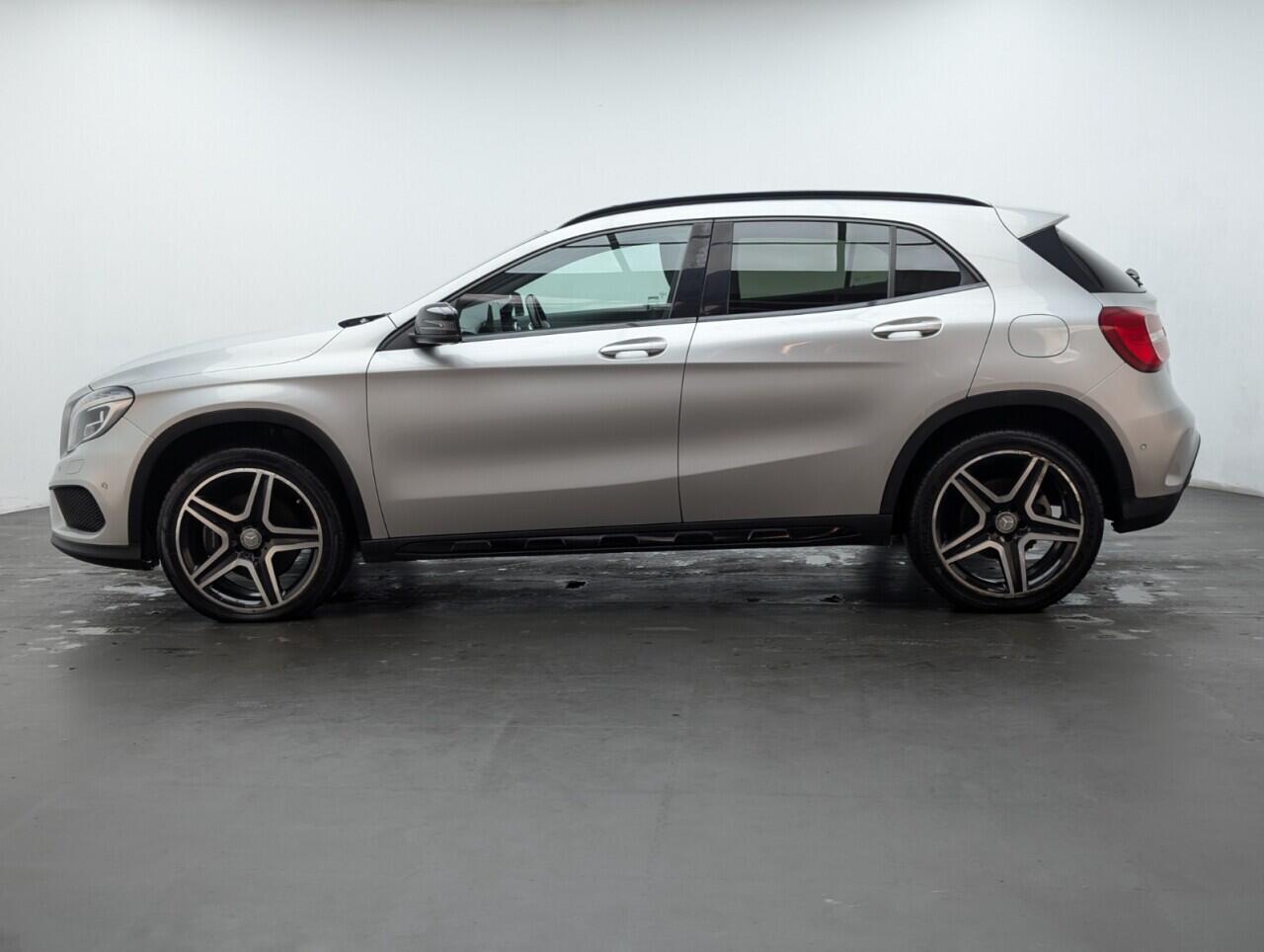 Used Mercedes-Benz GLA 2016 for sale - 77645770: Photo 5