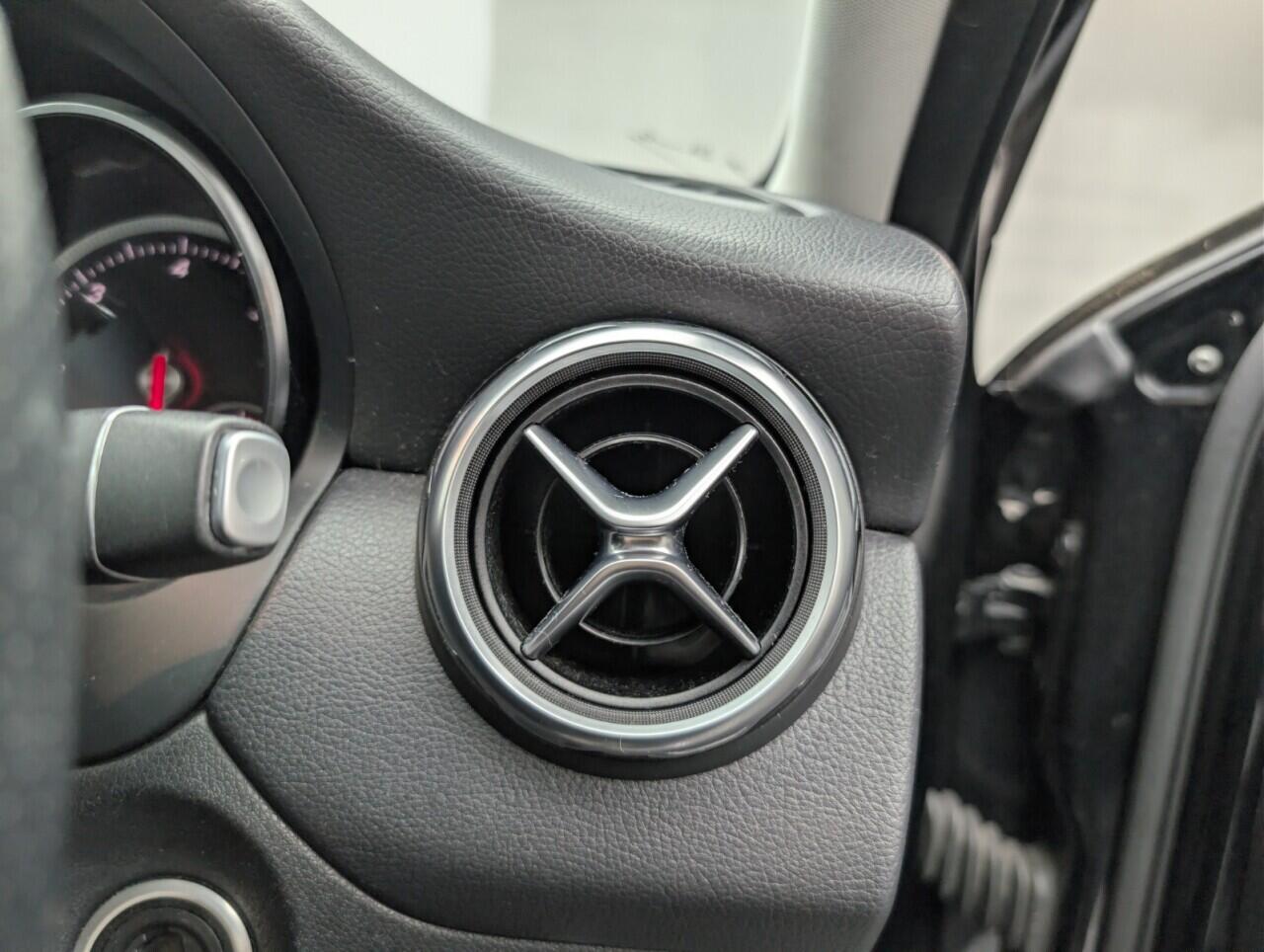 Used Mercedes-Benz A-Class 2017 for sale - 76887124: Photo 21