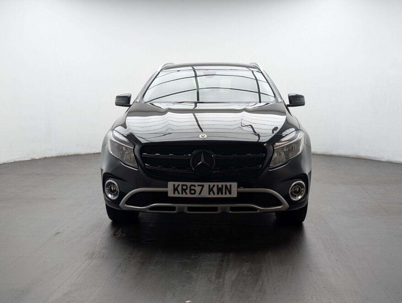 Used Mercedes-Benz A-Class 2017 for sale - 76887124: Photo 3