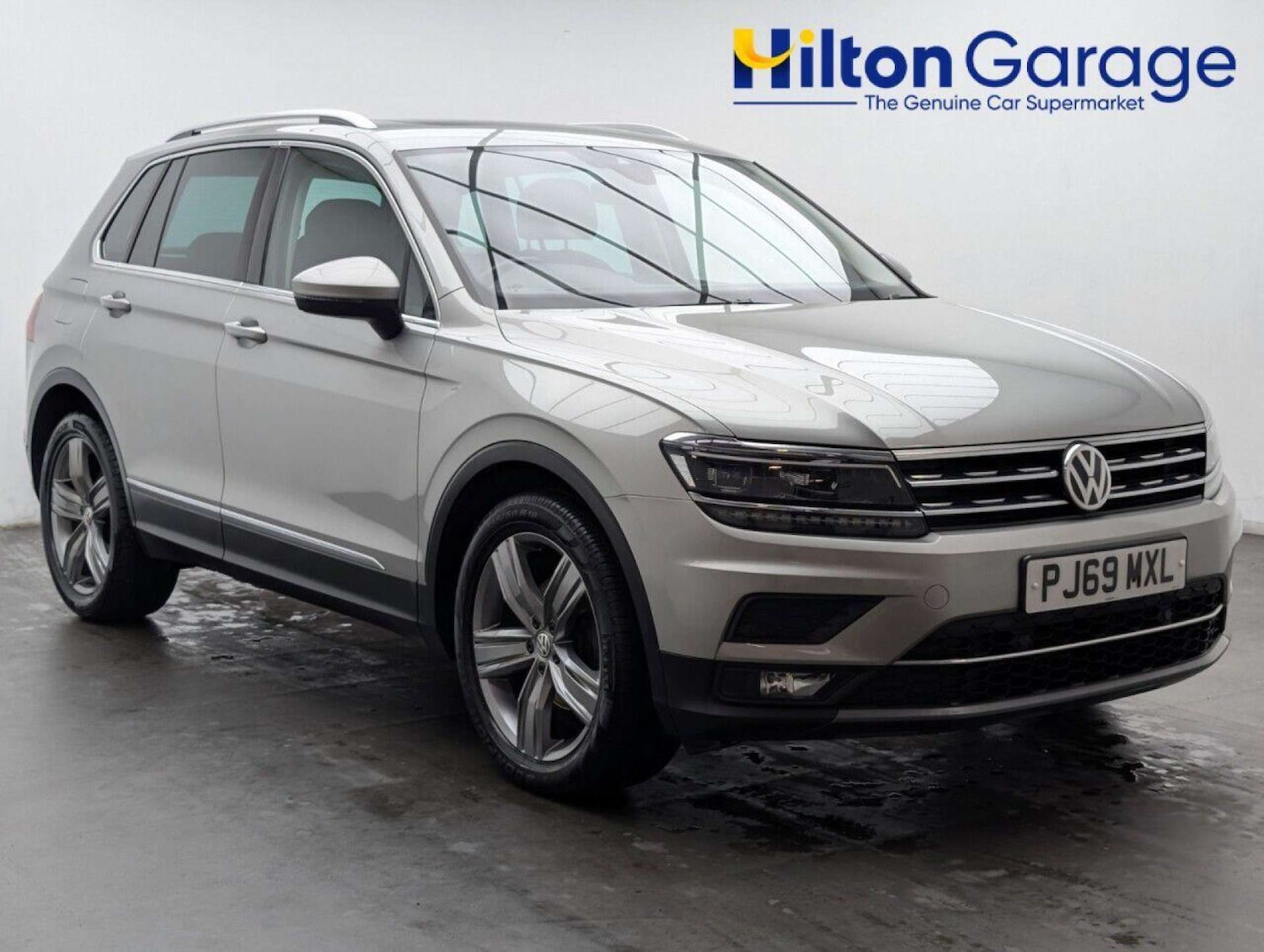 Used Volkswagen Tiguan 2019 for sale - 77713400: Photo 1