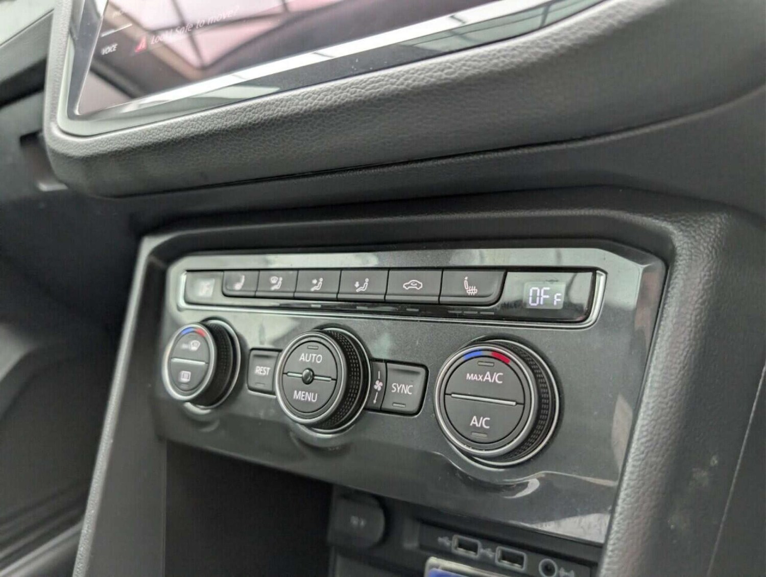 Used Volkswagen Tiguan 2019 for sale - 77713400: Photo 16