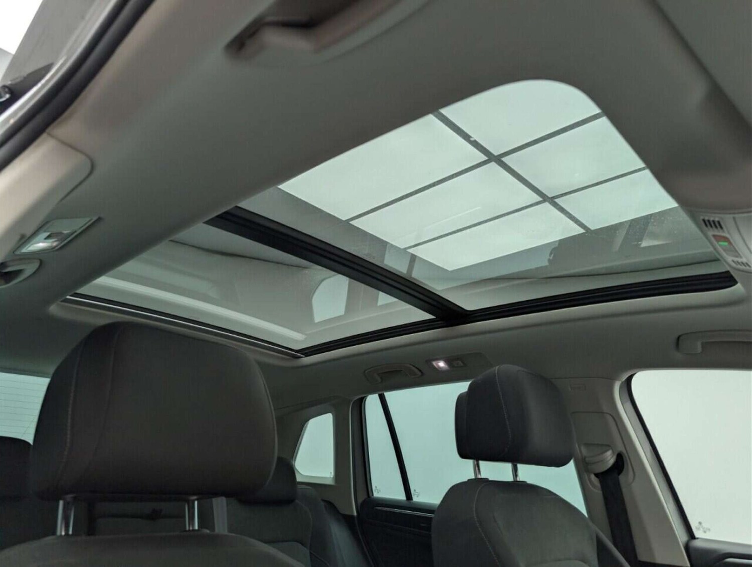 Used Volkswagen Tiguan 2019 for sale - 77713400: Photo 22