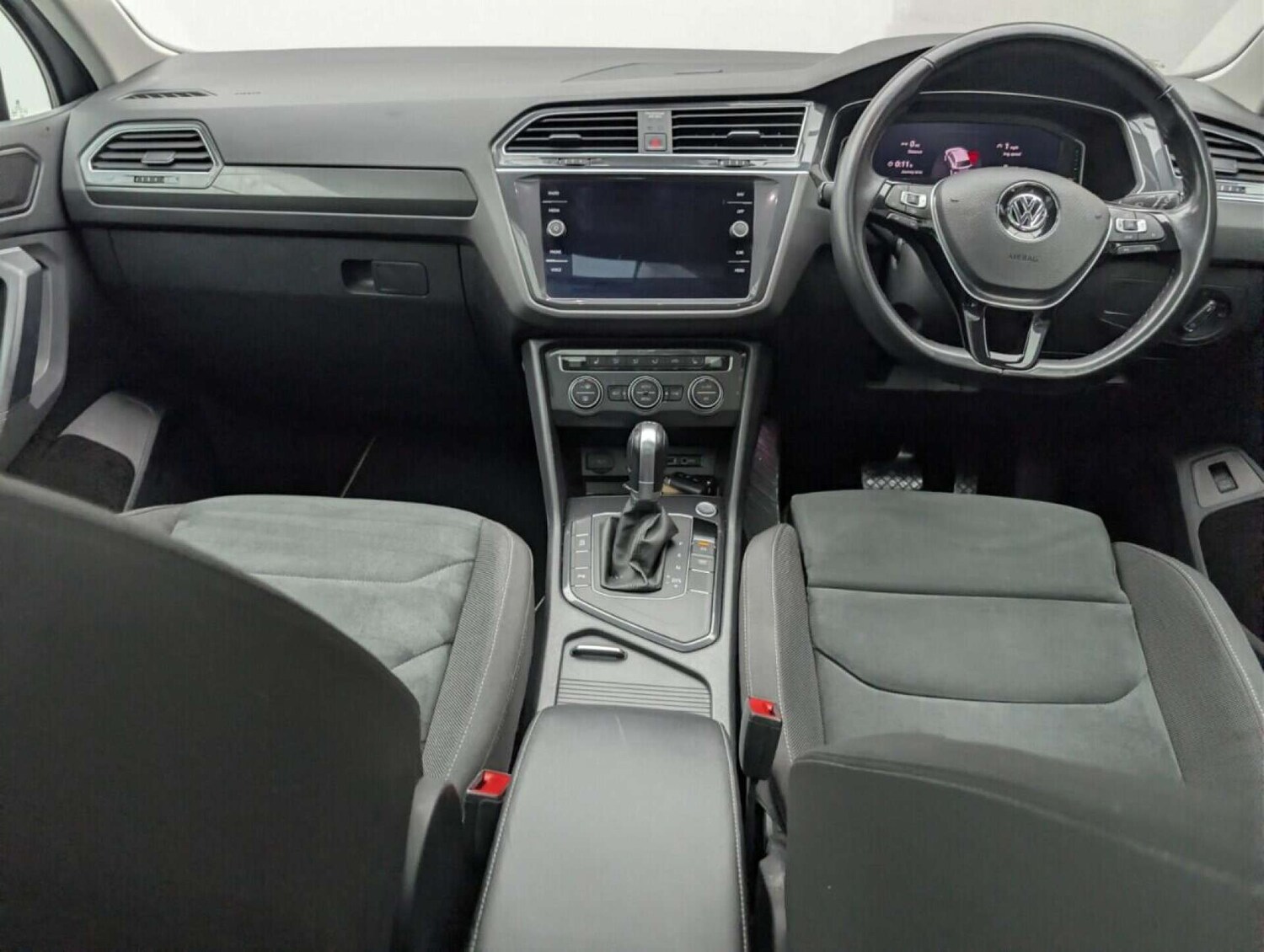 Used Volkswagen Tiguan 2019 for sale - 77713400: Photo 23