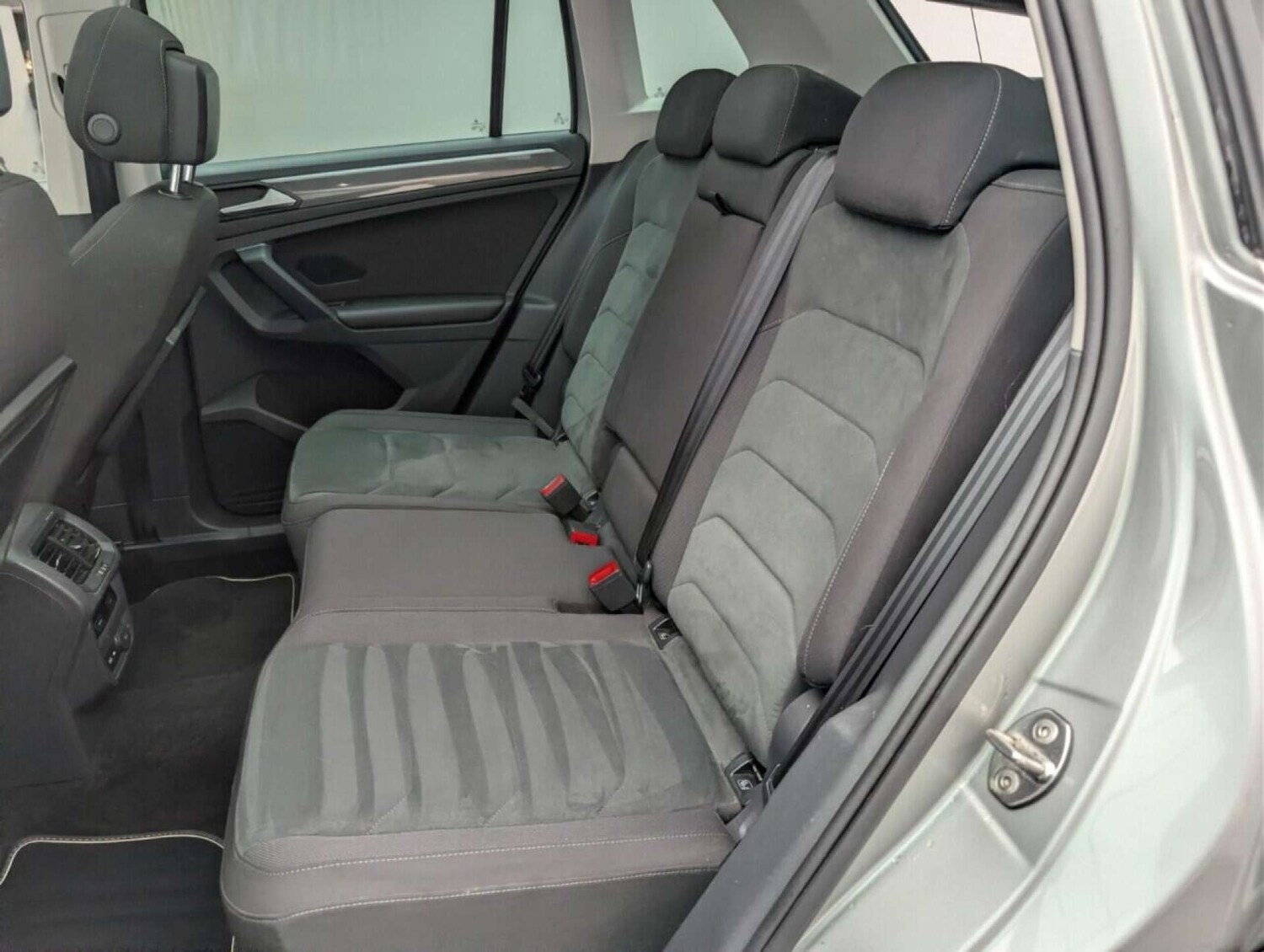 Used Volkswagen Tiguan 2019 for sale - 77713400: Photo 26