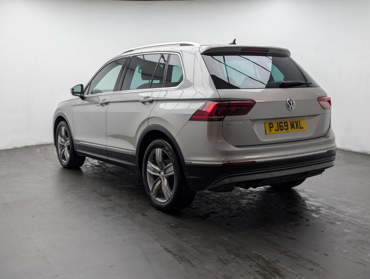 Used Volkswagen Tiguan 2019 for sale - 77713400: Photo 6