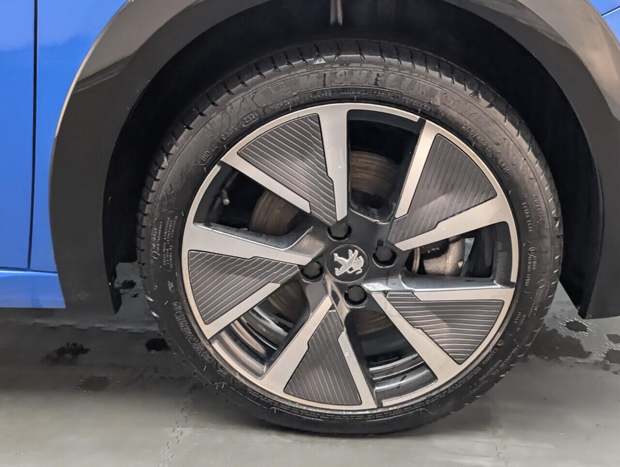 Used Peugeot E-208 2021 for sale - 76572784: Photo 10