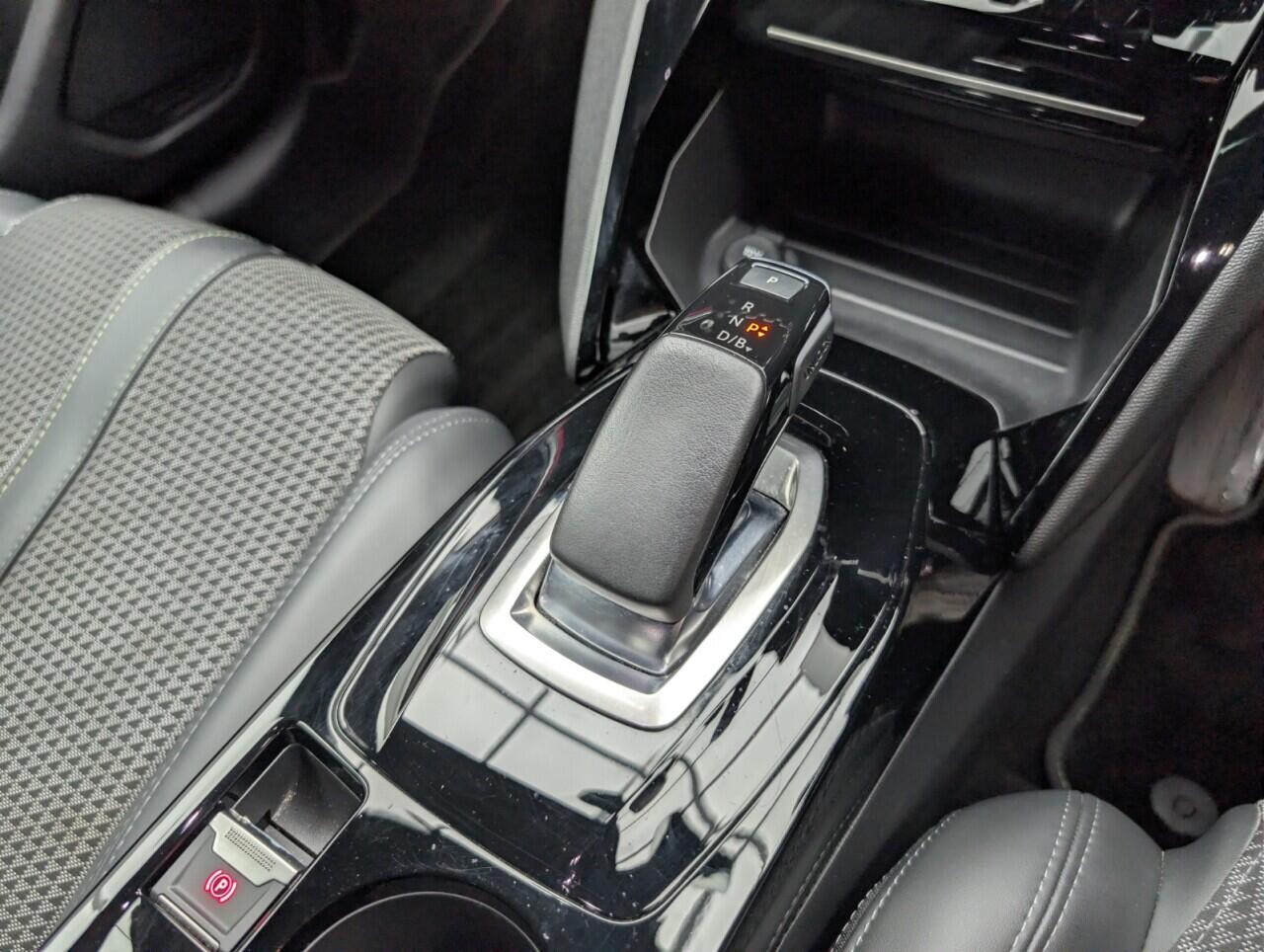 Used Peugeot E-208 2021 for sale - 76572784: Photo 17