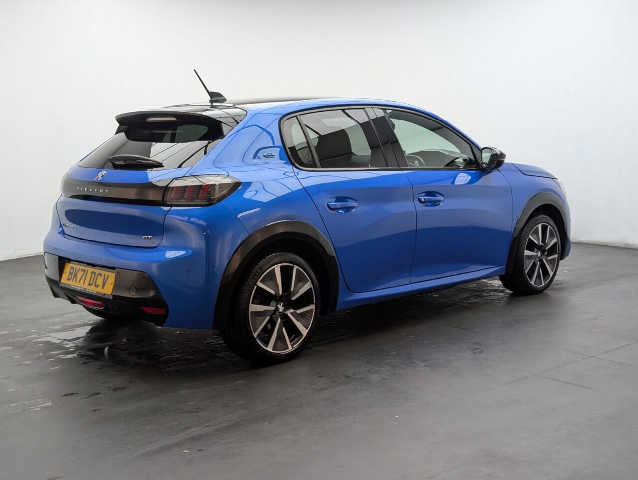 Used Peugeot E-208 2021 for sale - 76572784: Photo 8