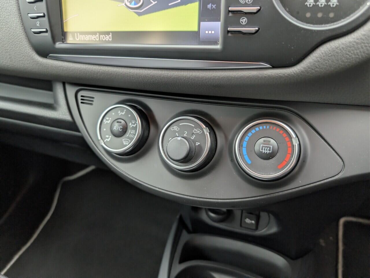 Used Toyota Yaris 2019 for sale - 77081697: Photo 29