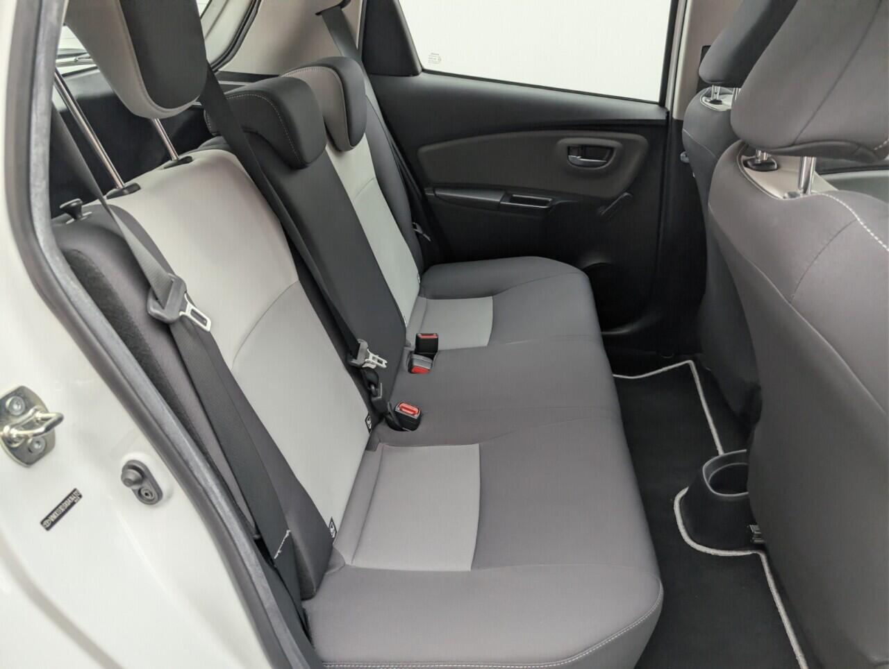 Used Toyota Yaris 2019 for sale - 77081697: Photo 36